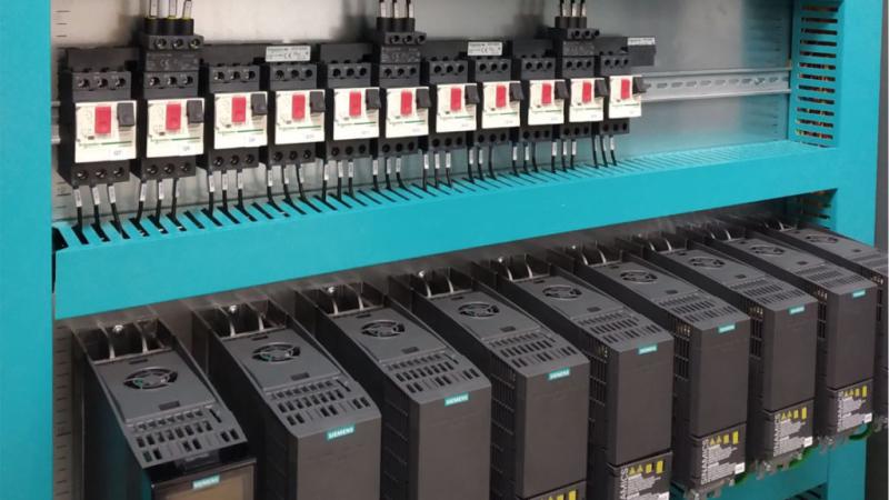 Montagem de Painéis Elétricos para CCM e QGBT
